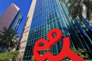 e& UAE unveils multifaceted blueprint for AI strategic application in telco sector and beyond