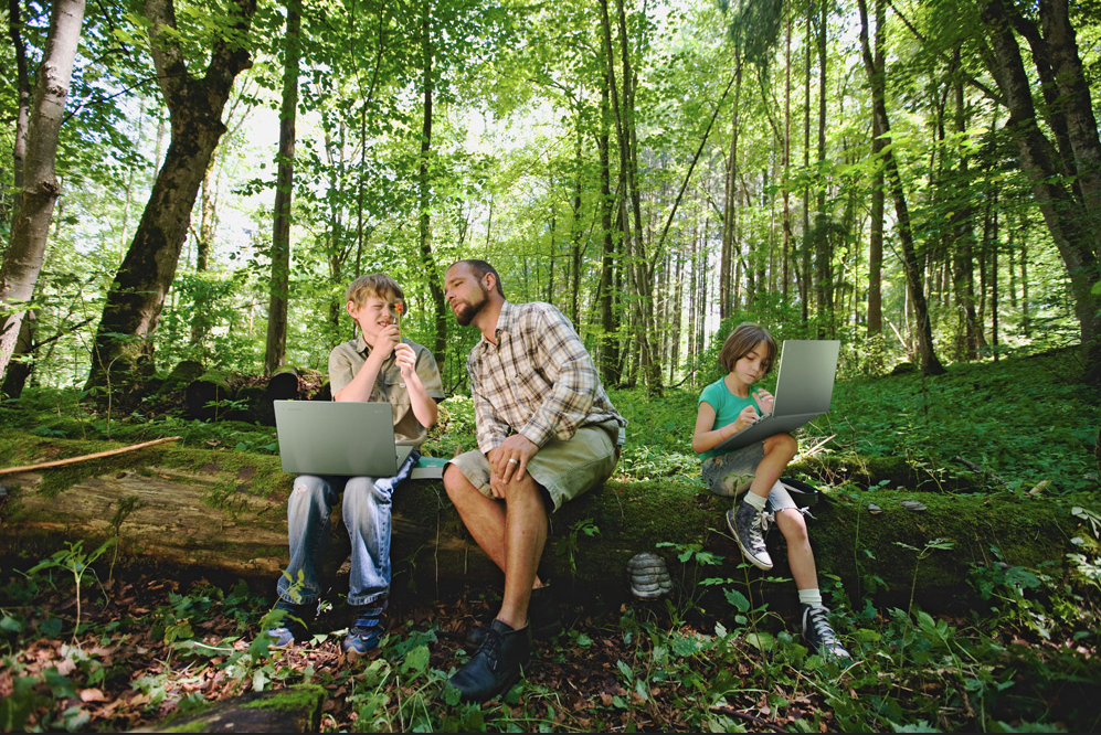 Acer Shares Earthion Sustainability Mission Milestones on Acer Green Day