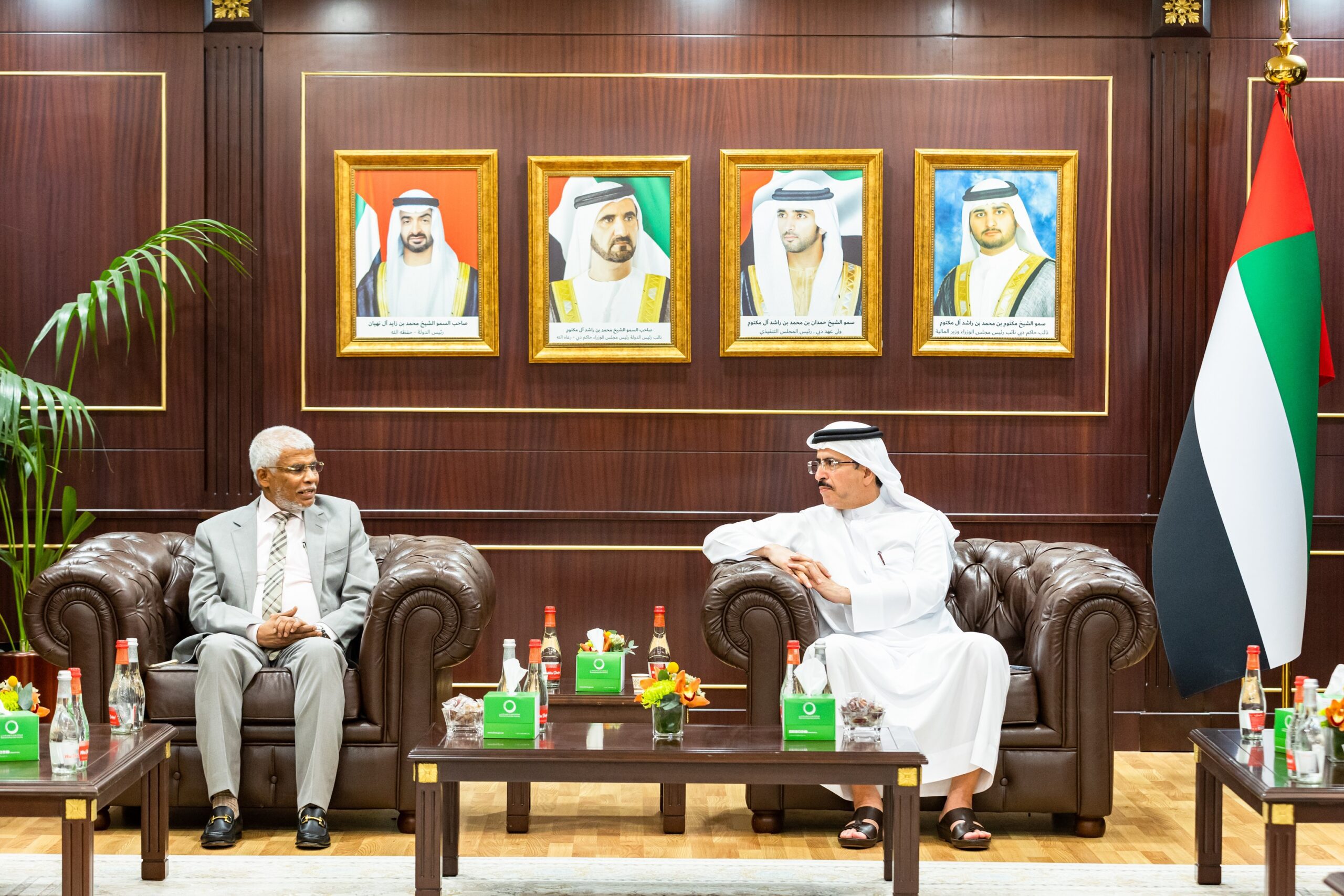 Tayer meets Special Envoy of Sri Lankan President