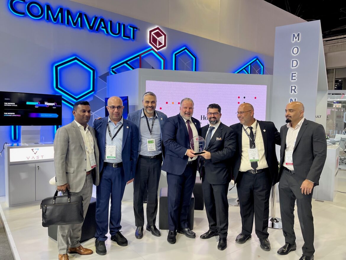 Commvault awards UAE’s CPX Holding as cyber security partner of year at GITEX Global