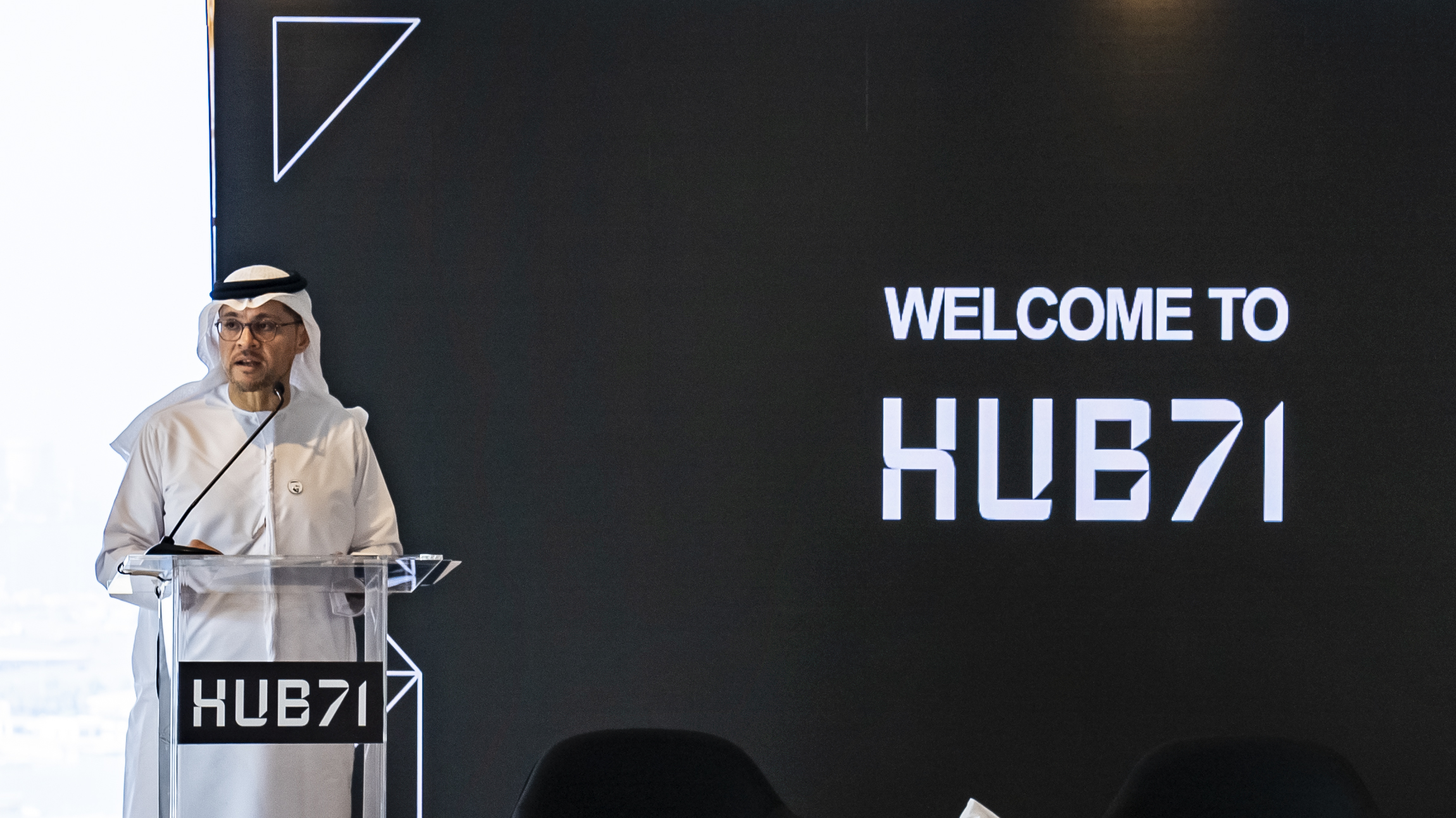 H.E. Mohammed Ali Al Shorafa, Chairman of Hub71, shares his welcome remarks