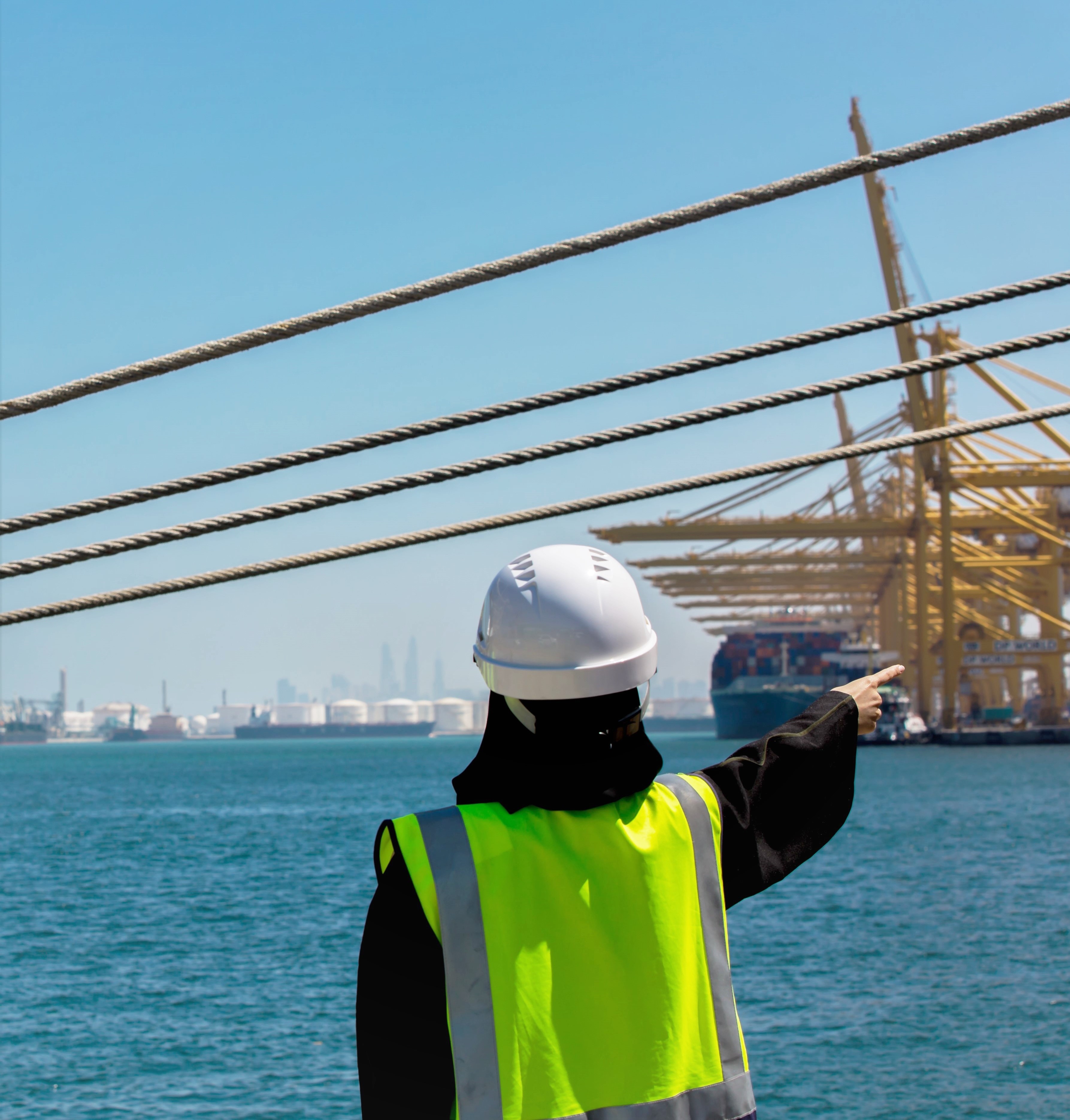 DP WORLD’S TUMOOHI AND MAERSK EQUIP EMIRATI YOUTH ￼
