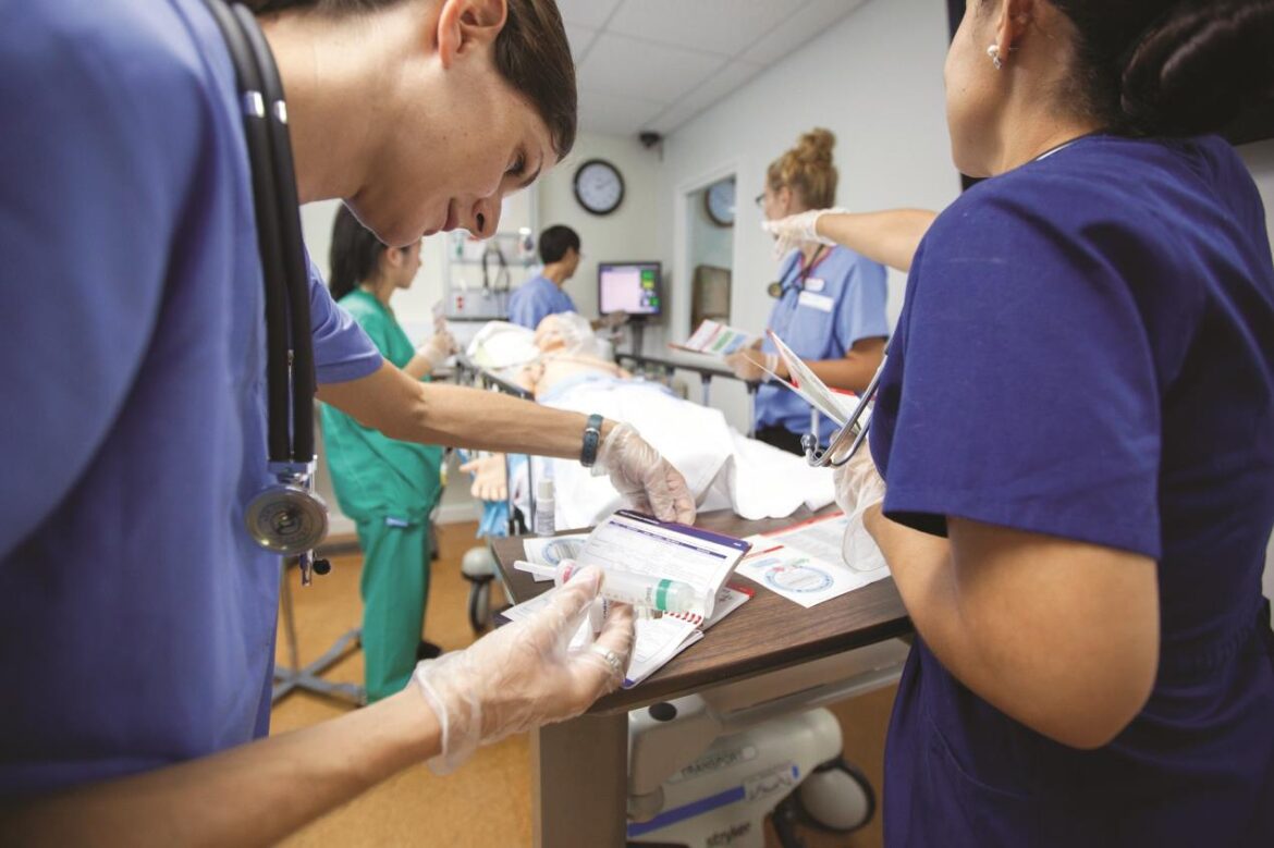 St. George’s University School of Medicine Shares Practical Tips with Aspiring Medical Students in MENA