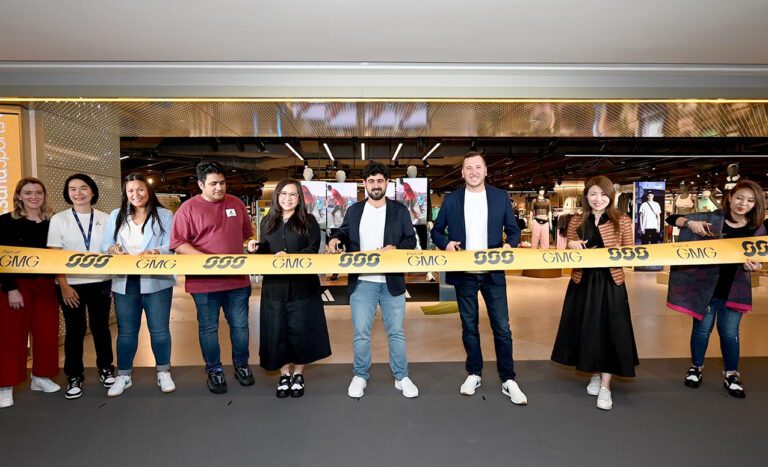 Mohammad A. Baker, Deputy Chairman & CEO of GMG, Carl Masterman, President - Sports, GMG, and senior GMG executives opening SSS