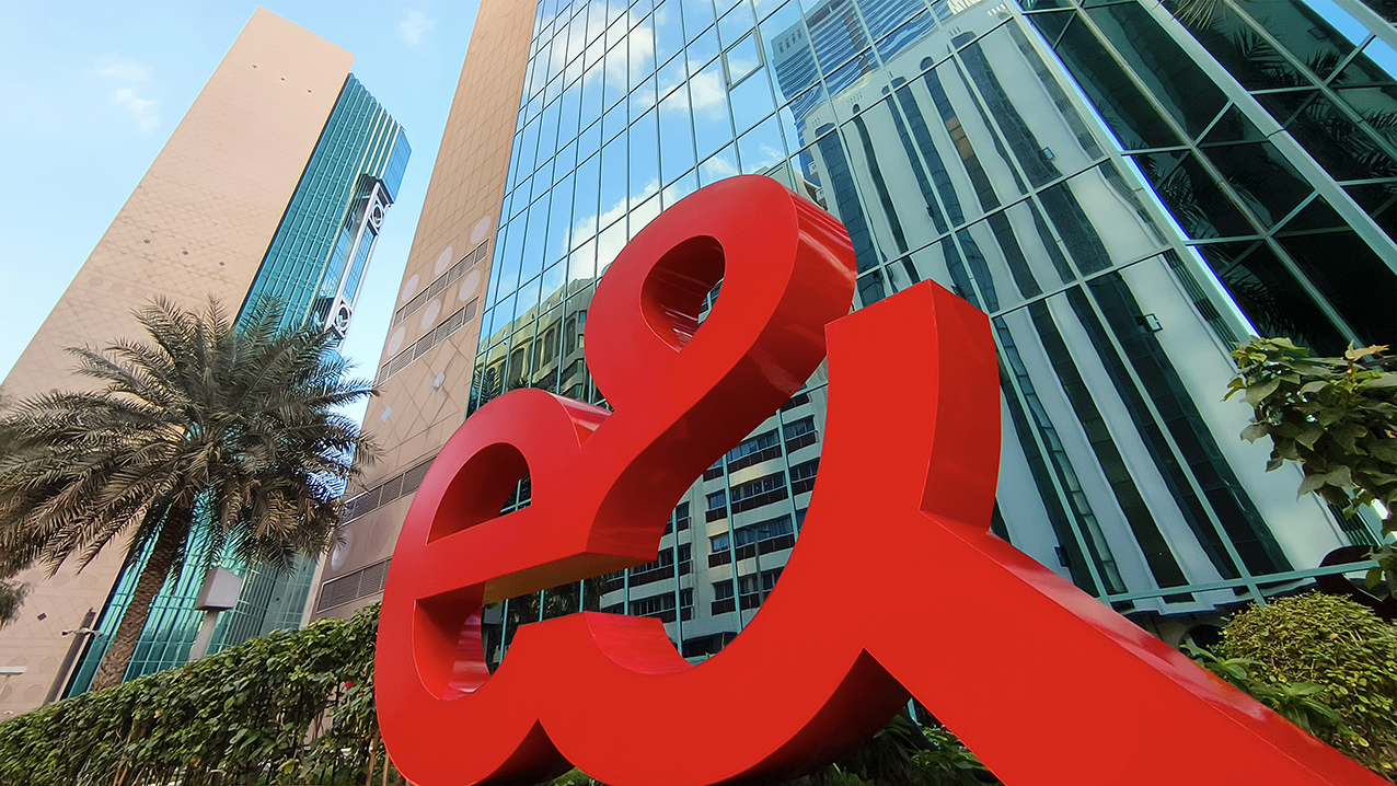 e& UAE sets new record with world’s fastest 5G speed of 30.5Gbps