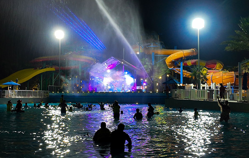 LEGOLAND® Water Park Launches Neon Nights – A Vibrant New Addition to Summer Splash Fest